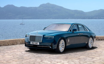 Rolls-Royce Ghost 2025